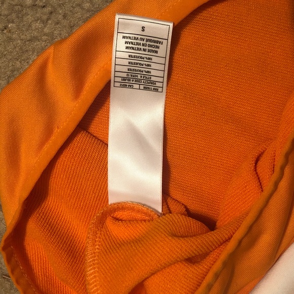 Tennessee Pullover - Picture 6 of 6